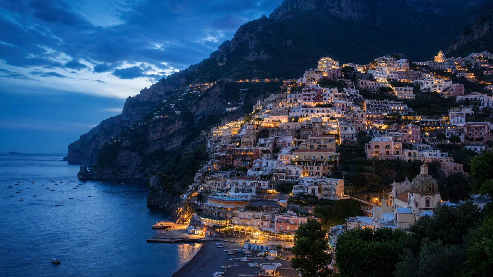 Positano al anochecer: cómo es realmente su vida nocturna