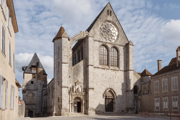 Image de la galerie du circuit de Chartres illustrant Les vitraux enseignaient par les séquences et les symboles