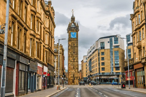 Glasgow tour gallery image illustrating Ramshorn preserves a crowded civic past
