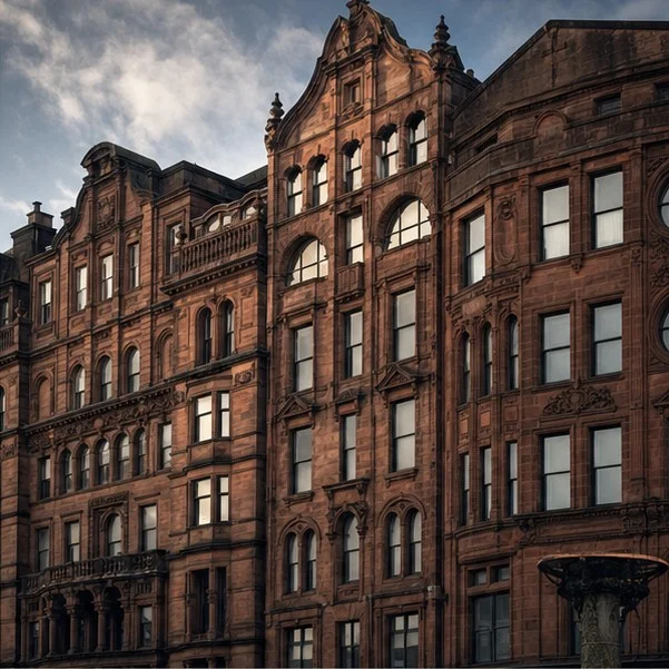 An eighteenth century Glasgow merchant house with shipping ledgers