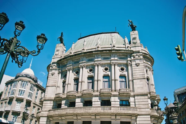 Vigo tour gallery image illustrating Can spectacle become tradition?