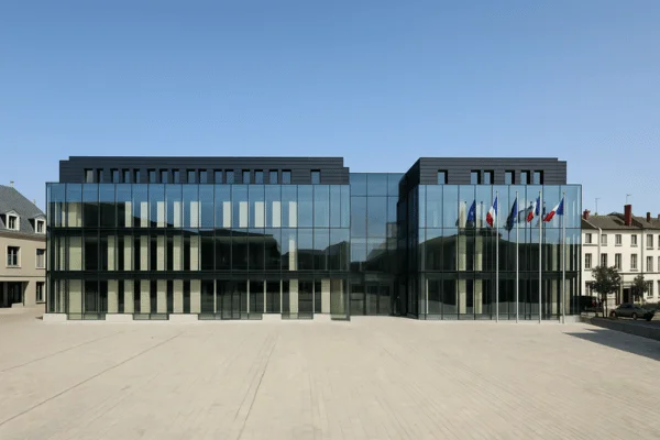 Image de la galerie du circuit de Chartres illustrant Comment regarder sans se presser